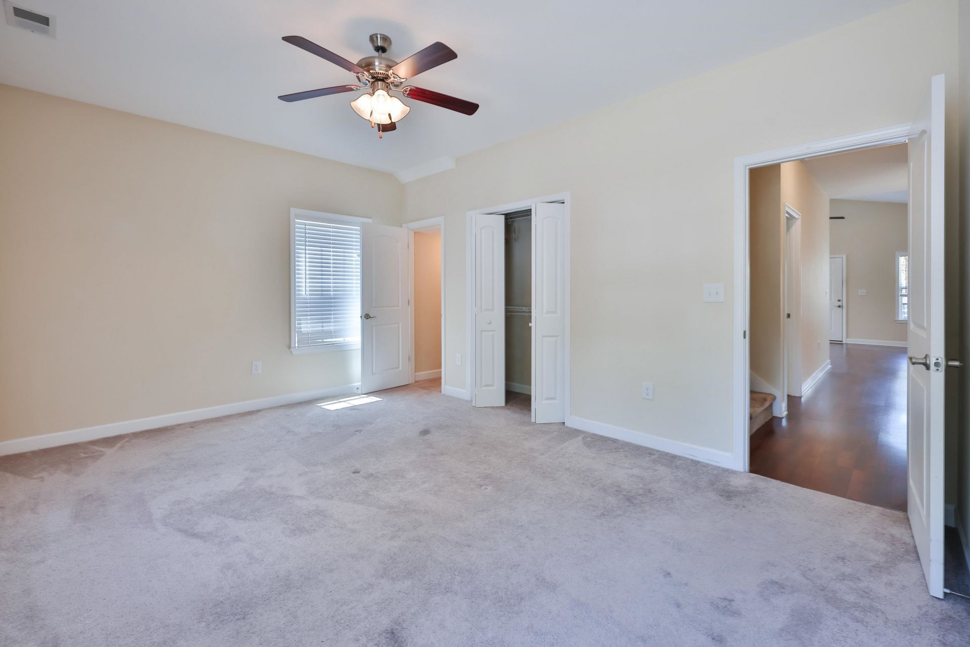 516 Vallecrosia Ct.  Photo 20