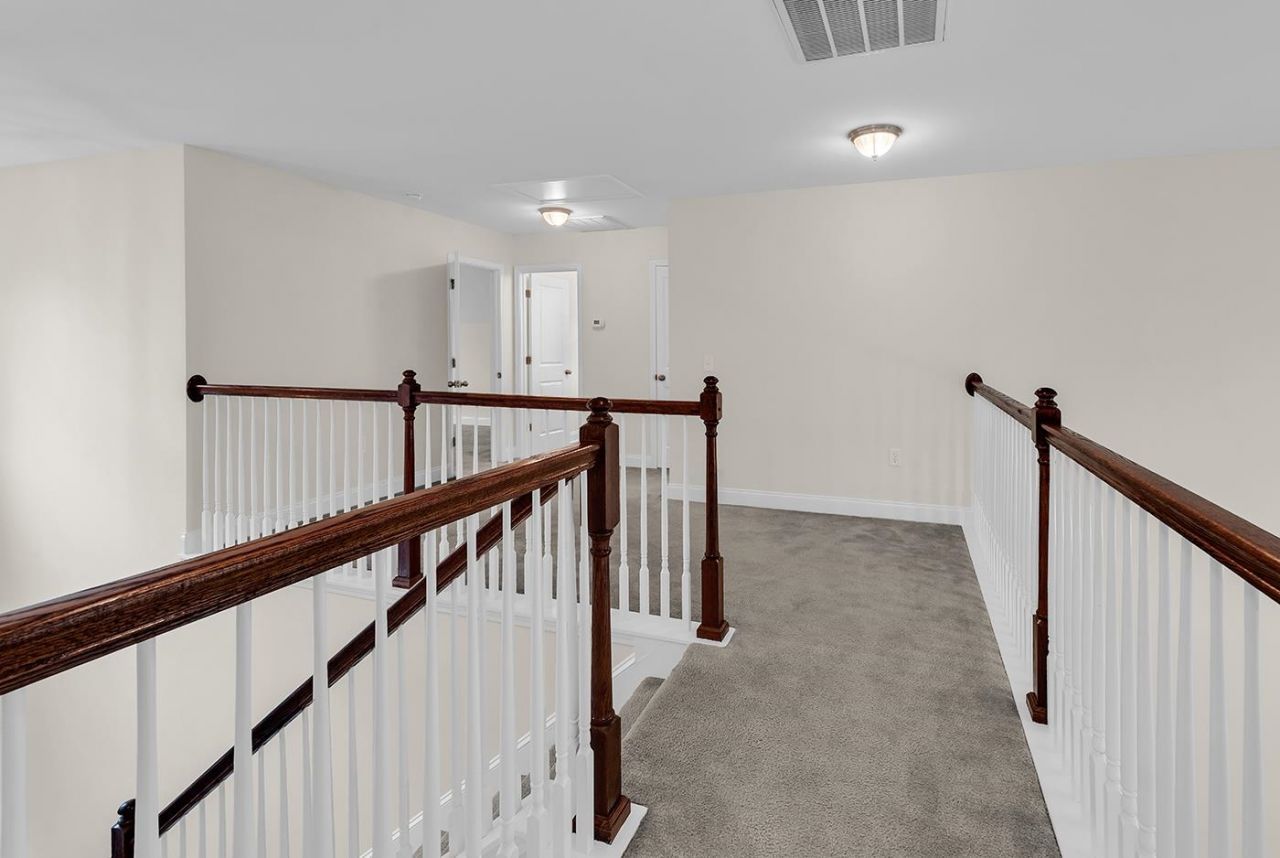 148 Rivers Edge Dr.  Photo 31