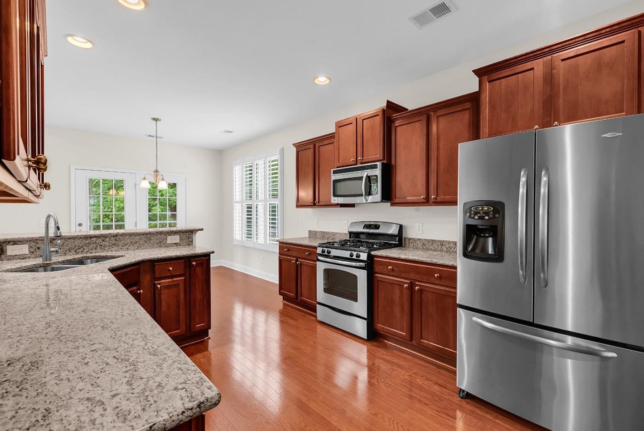 148 Rivers Edge Dr.  Photo 9