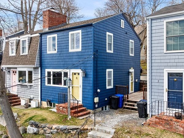 6 Prospect Ct, Unit 6, Marblehead, MA 01945
