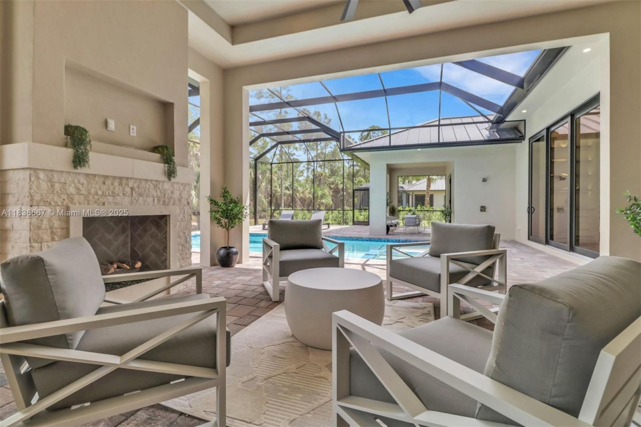 524 13th St SW , Naples, FL 34117 Photo