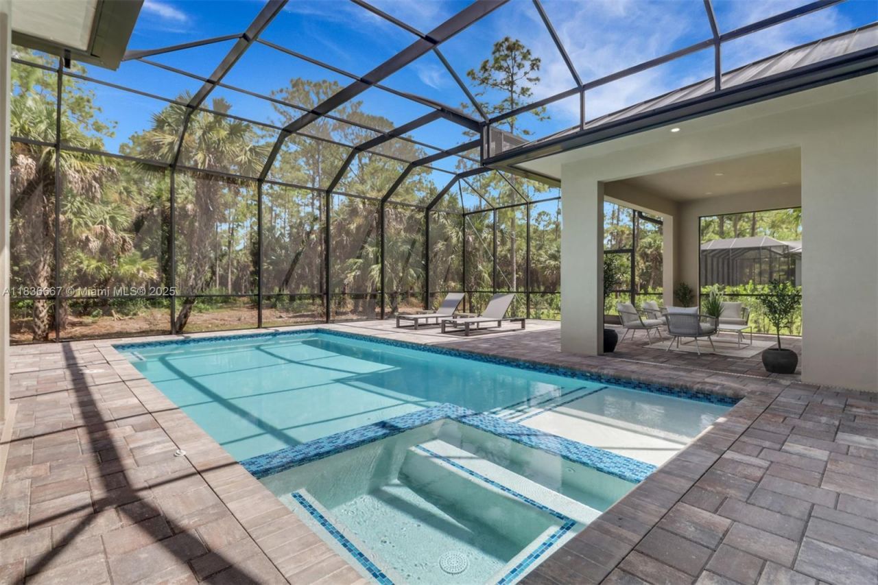 524 13th St SW , Naples, FL 34117 Photo