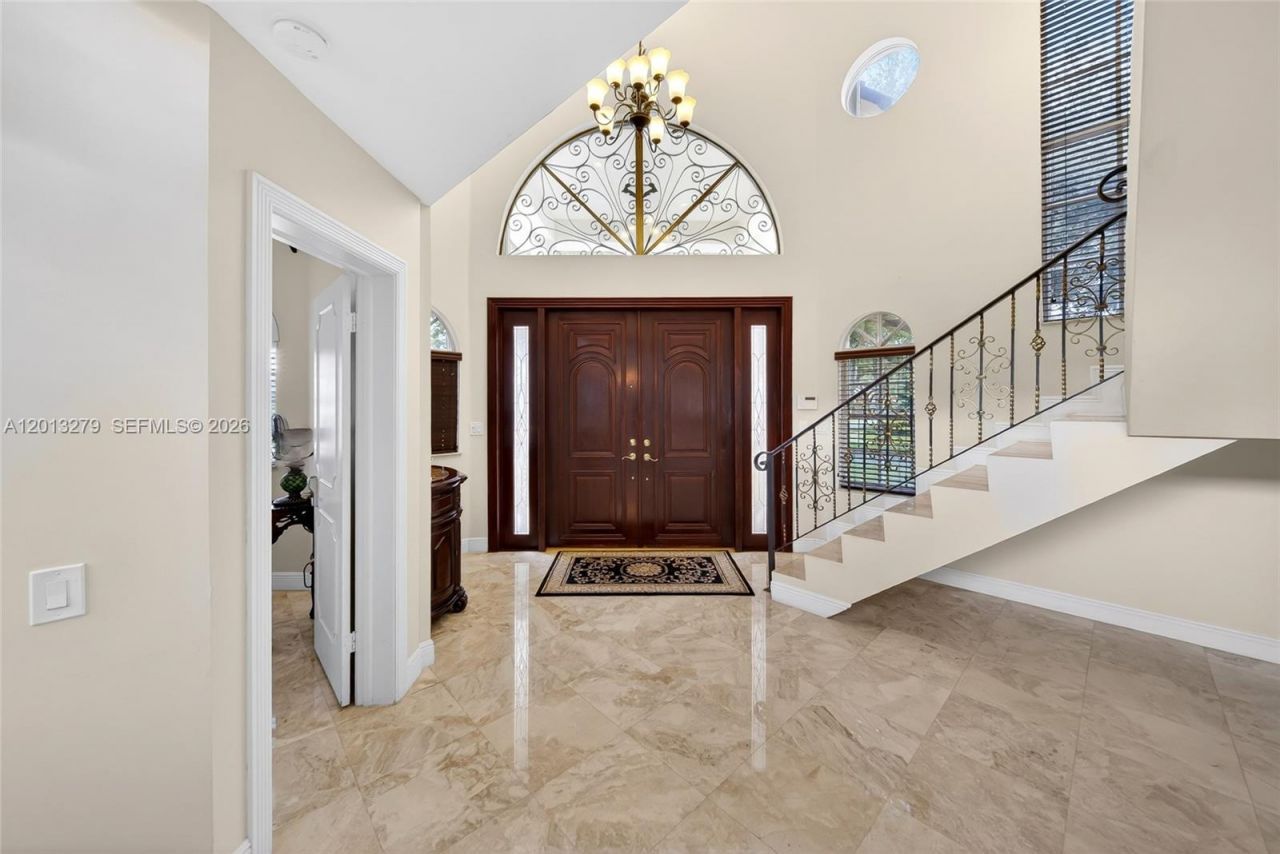 8560 NW 164th St , Miami Lakes, FL 33016 Photo