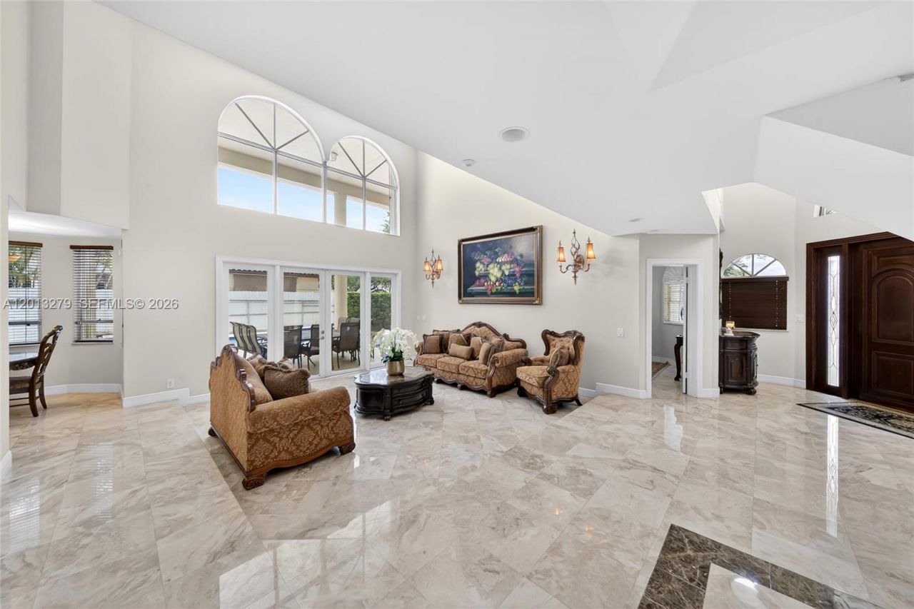 8560 NW 164th St , Miami Lakes, FL 33016 Photo