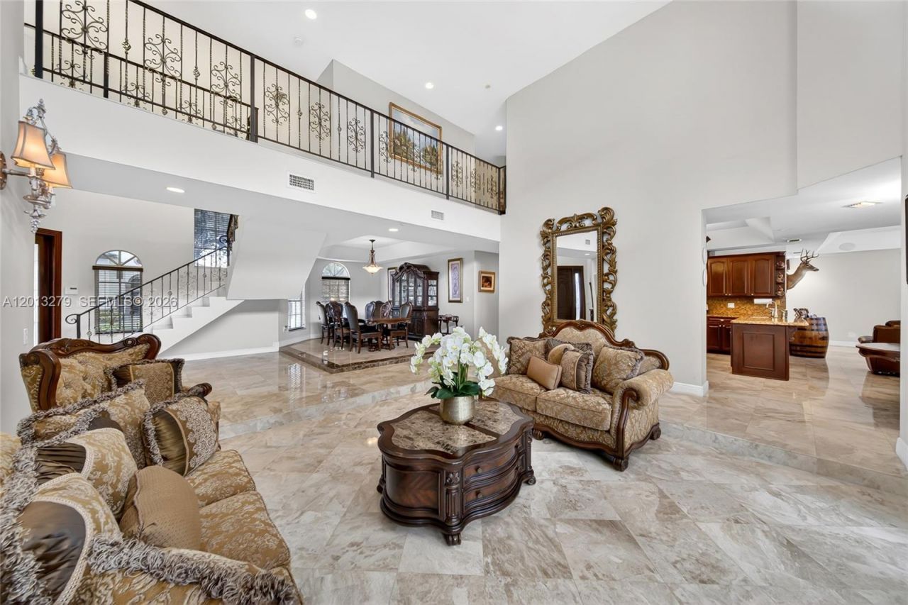 8560 NW 164th St , Miami Lakes, FL 33016 Photo