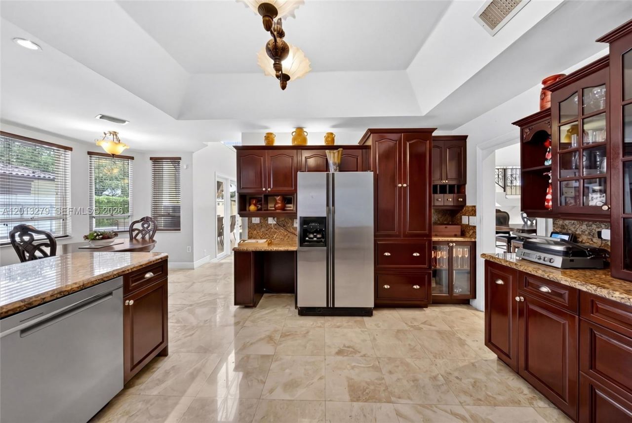 8560 NW 164th St , Miami Lakes, FL 33016 Photo