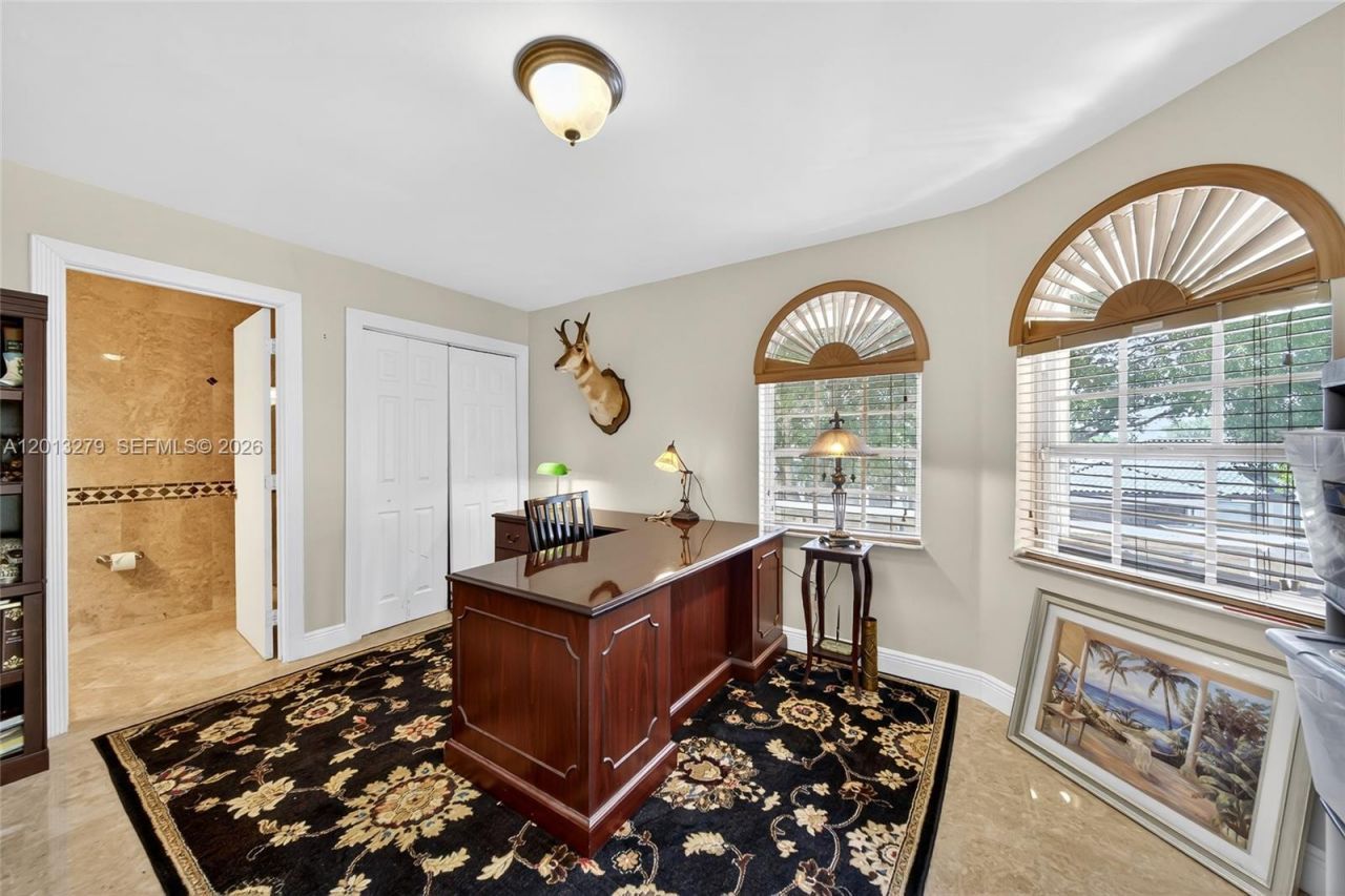 8560 NW 164th St , Miami Lakes, FL 33016 Photo