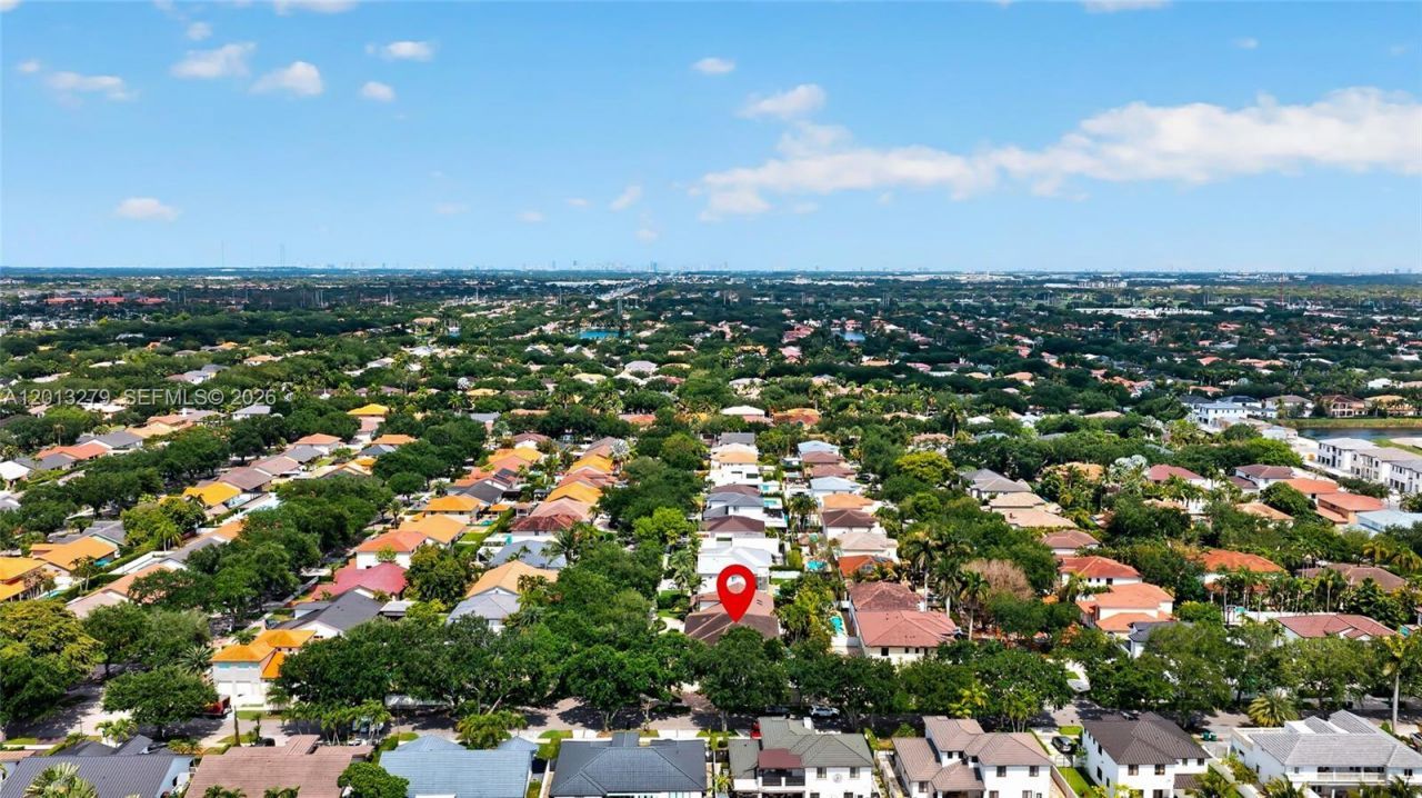 8560 NW 164th St , Miami Lakes, FL 33016 Photo