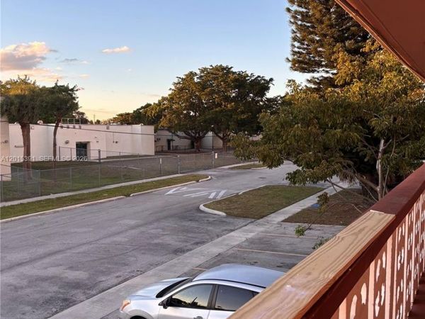 7491 SW 10th Ct , Unit 201B, North Lauderdale, FL 33068