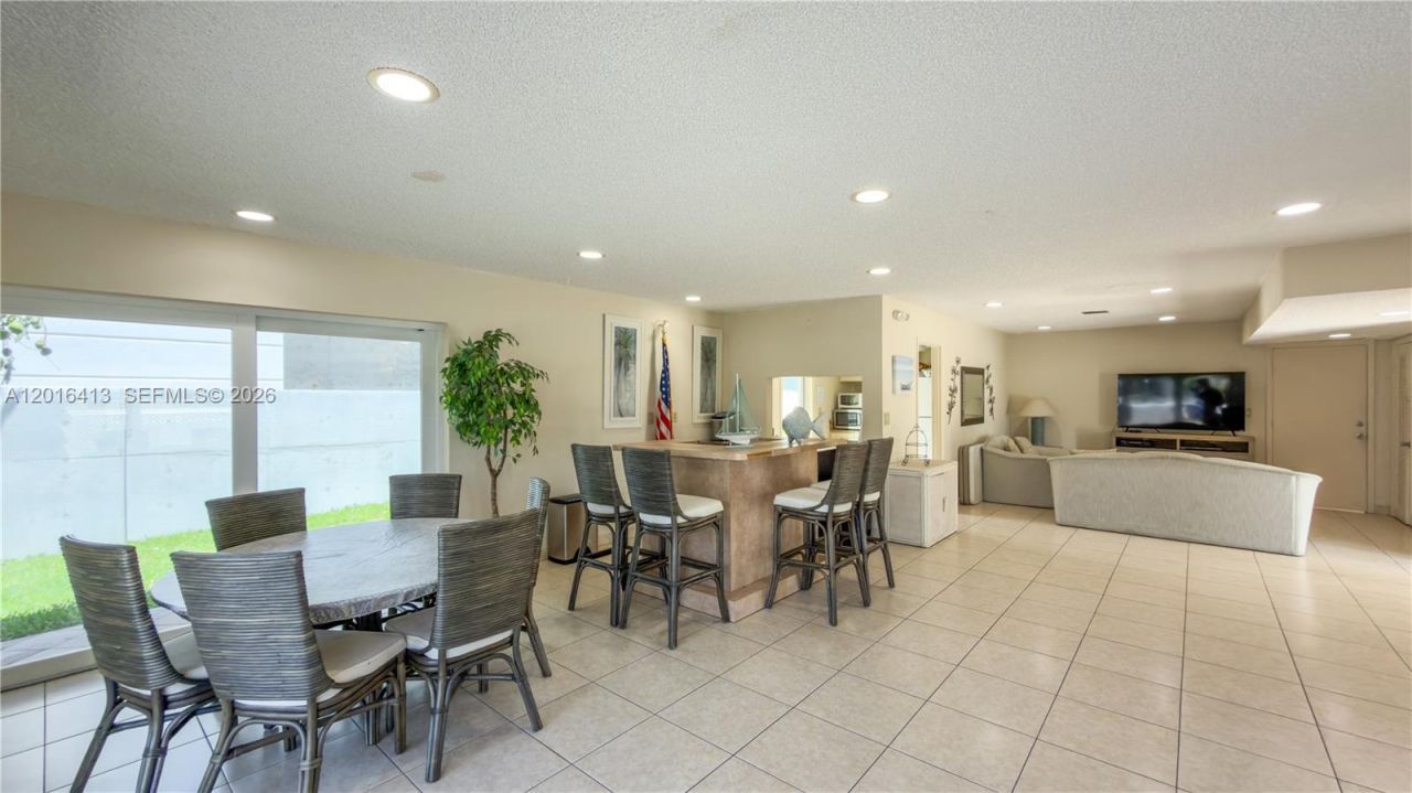 1391 S Ocean Blvd, Unit 409, Pompano Beach, FL 33062 Photo