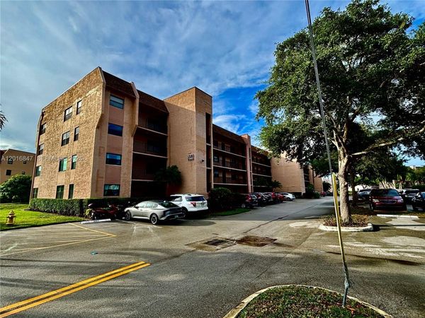 10451 Sunrise Lakes Blvd , Unit 205, Sunrise, FL 33322