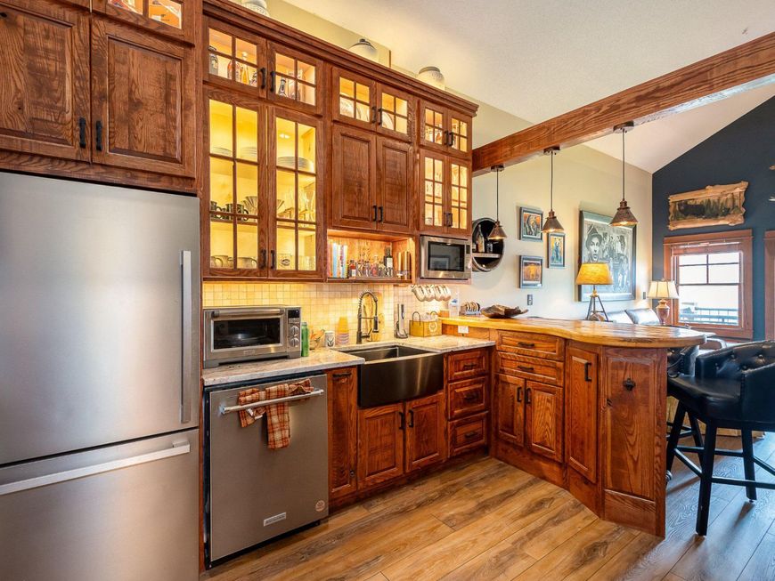565 Glendale Road , Unit 303B, Oakland, MD 21550 Main Photo