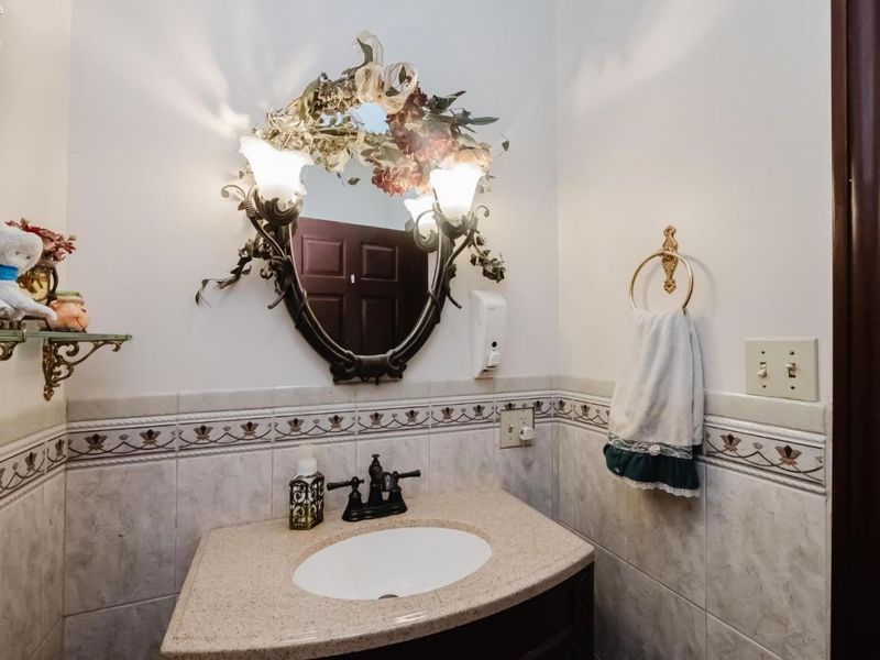 723 Tucker Road, Fremont, OH 43420 Photo 28