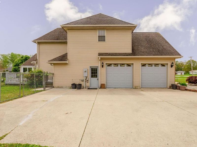 723 Tucker Road, Fremont, OH 43420 Photo 57