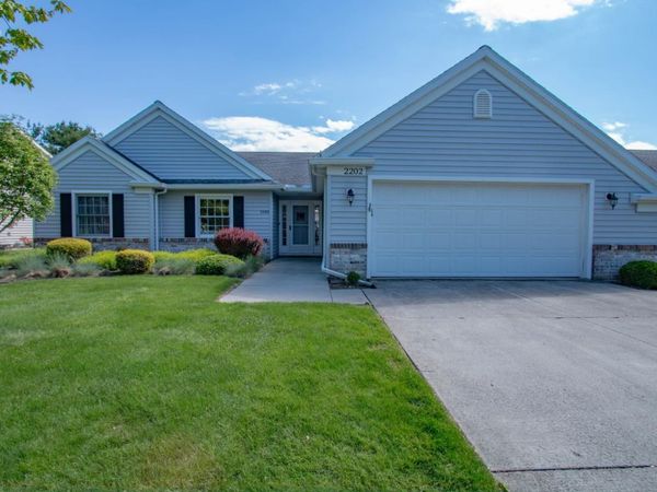 2202 Westwind Drive, Sandusky, OH 44870