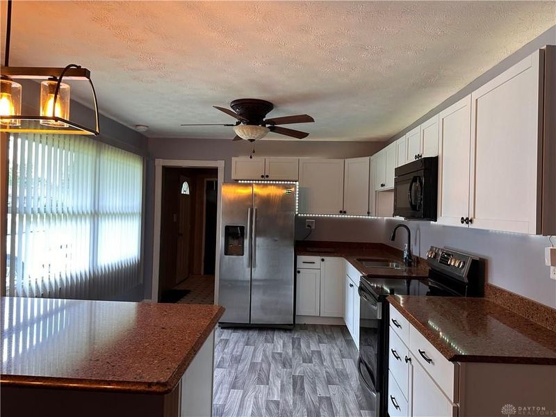 1247 June Drive, Xenia, OH 45385 Photo 3
