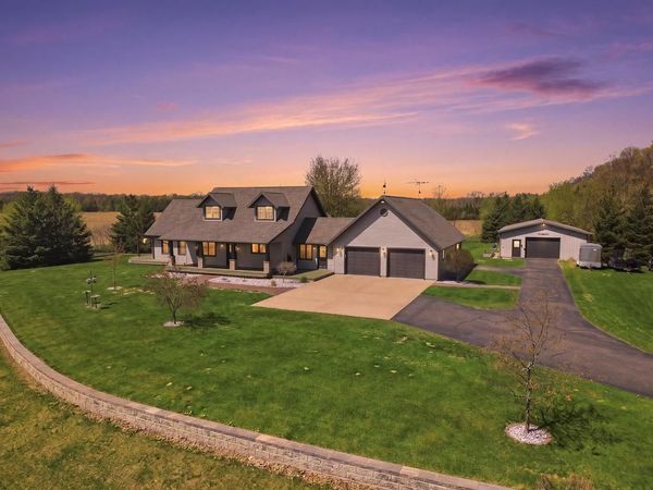 675 DIVINE WAY, Custer, WI 54423
