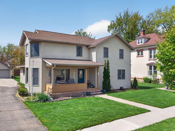 612 S Oak Street, Lake City, MN 55041