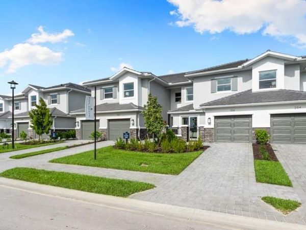 15345 Giardino DR, Unit 12-101, NAPLES, FL 34114