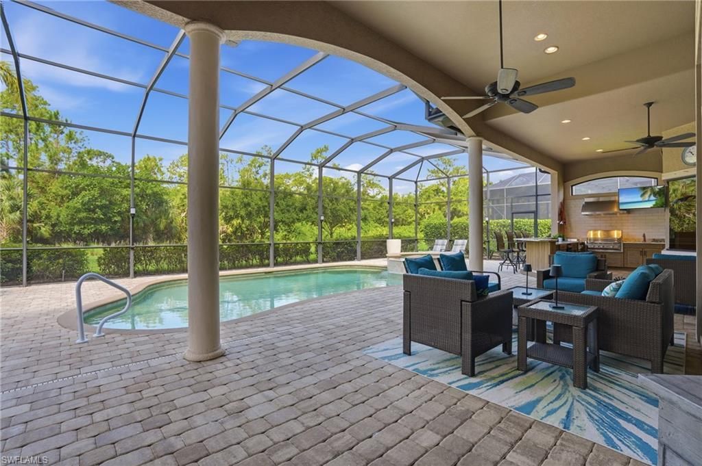 6453 Costa Cir , Naples, FL 34113 Photo