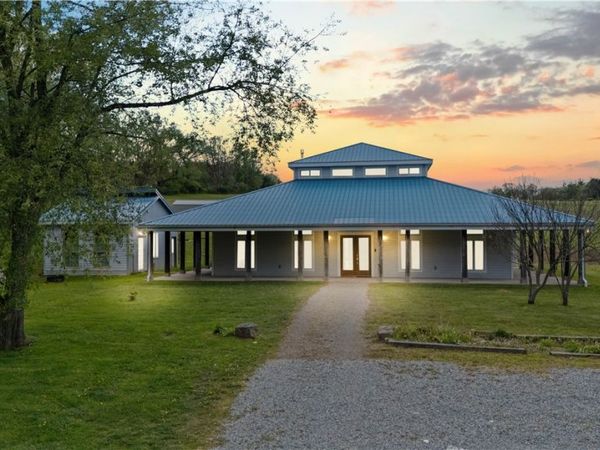 596 Wulfert Rd, Rochester Mills, PA 15771