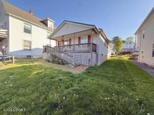 684 QUEEN Street , Northumberland, PA 17857