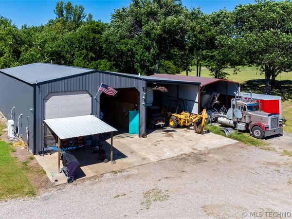 21651 N County Road 3384, Stratford, OK 74872