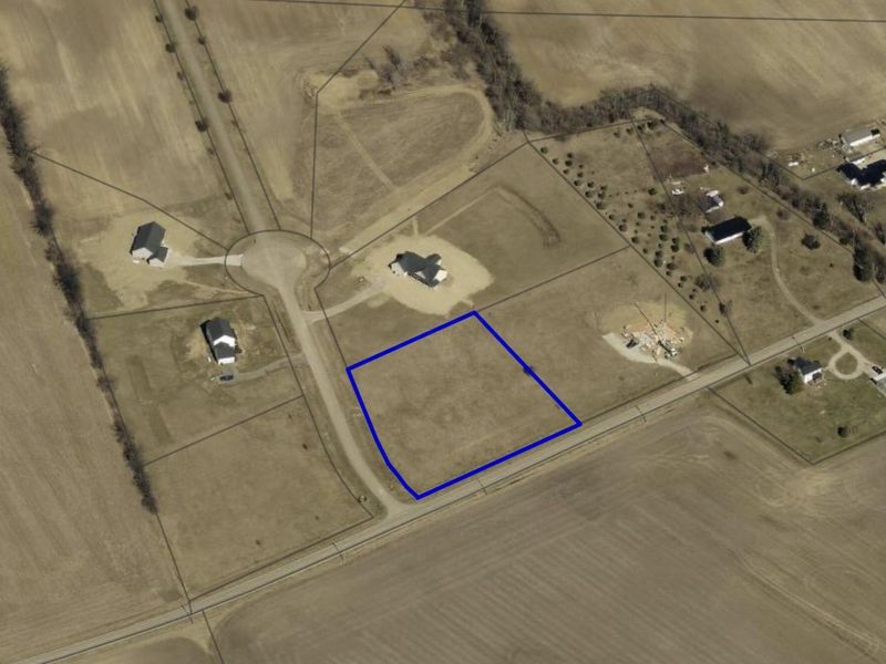 48 Deer Haven Court NE, Unit Lot 2, Washington Court House, OH 43160 Photo 1