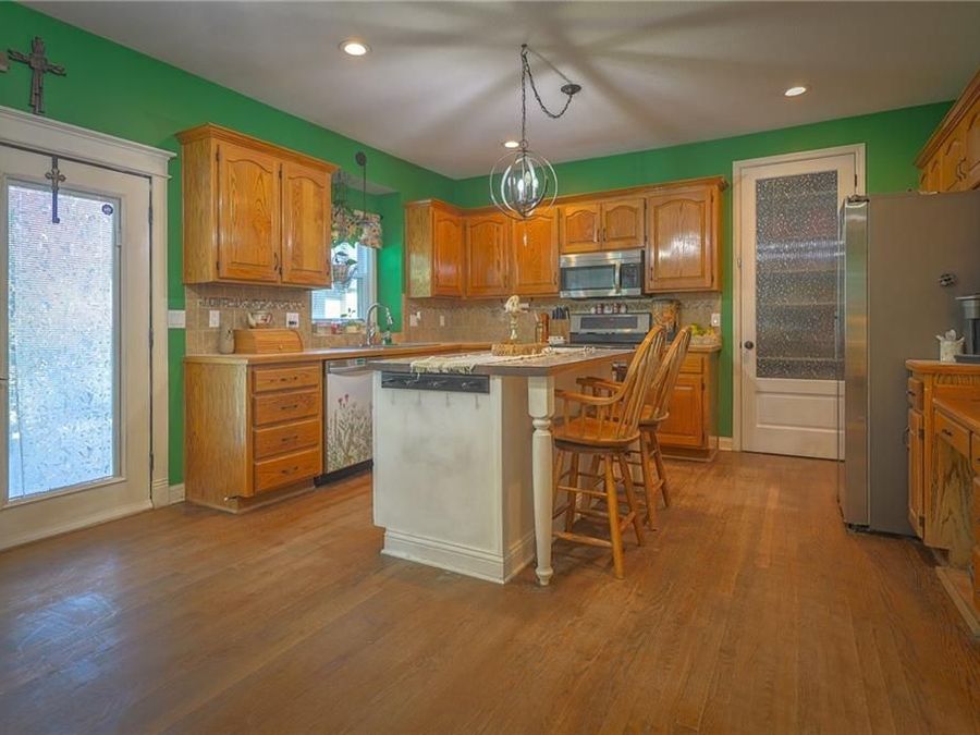 Property Image 9