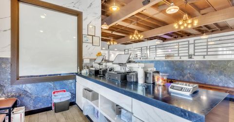 1000 Howe Ave, Sacramento, CA 95825 Photo