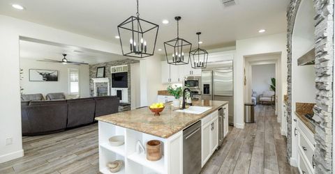 1682 Fairway Oaks Ct, Ripon, CA 95366 Photo