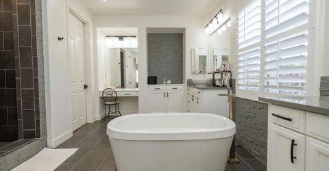 1682 Fairway Oaks Ct, Ripon, CA 95366 Photo
