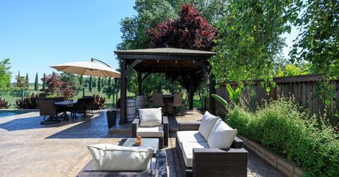 1682 Fairway Oaks Ct, Ripon, CA 95366 Photo