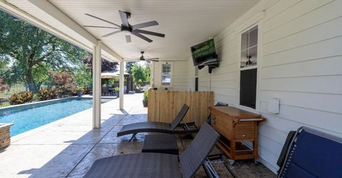 1682 Fairway Oaks Ct, Ripon, CA 95366 Photo