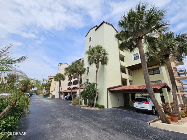 632 Marina Point Drive, Unit 632, Daytona Beach, FL 32114