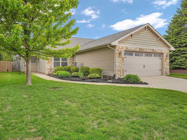 8 Kettle Circle, Lafayette, IN 47905