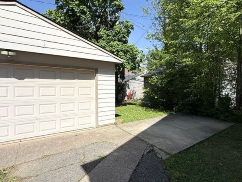 3574 Daleford Road, Shaker Heights, OH 44120 Photo 6