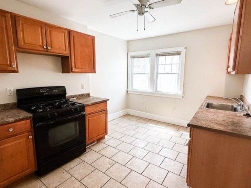 3574 Daleford Road, Shaker Heights, OH 44120 Photo 9