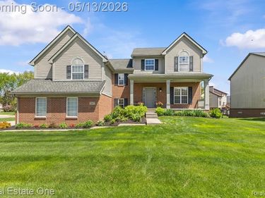 2057 Warbler Court, Commerce Twp, MI 48382