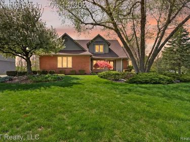 4108 Villager Drive, Orion Twp, MI 48359