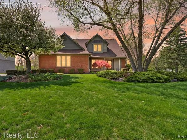 4108 Villager Drive, Orion Twp, MI 48359