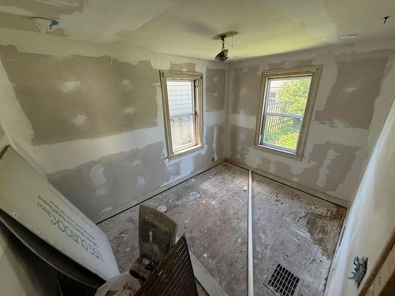 883 Barnett Road , Columbus, OH 43227 Photo 16