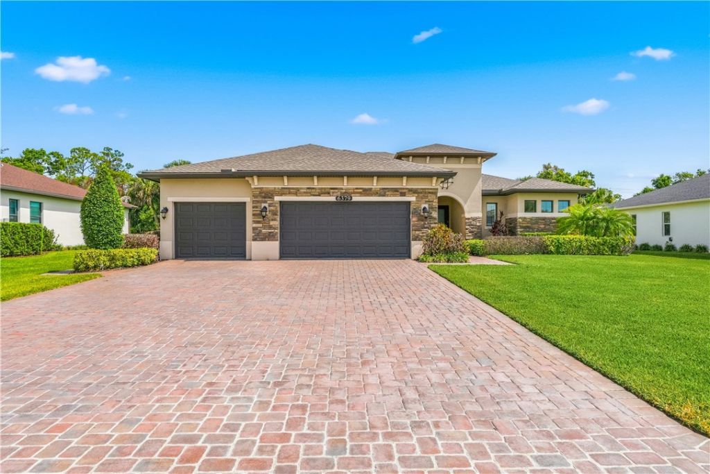 6379 Arcadia Square, Vero Beach, FL 32966 Photo
