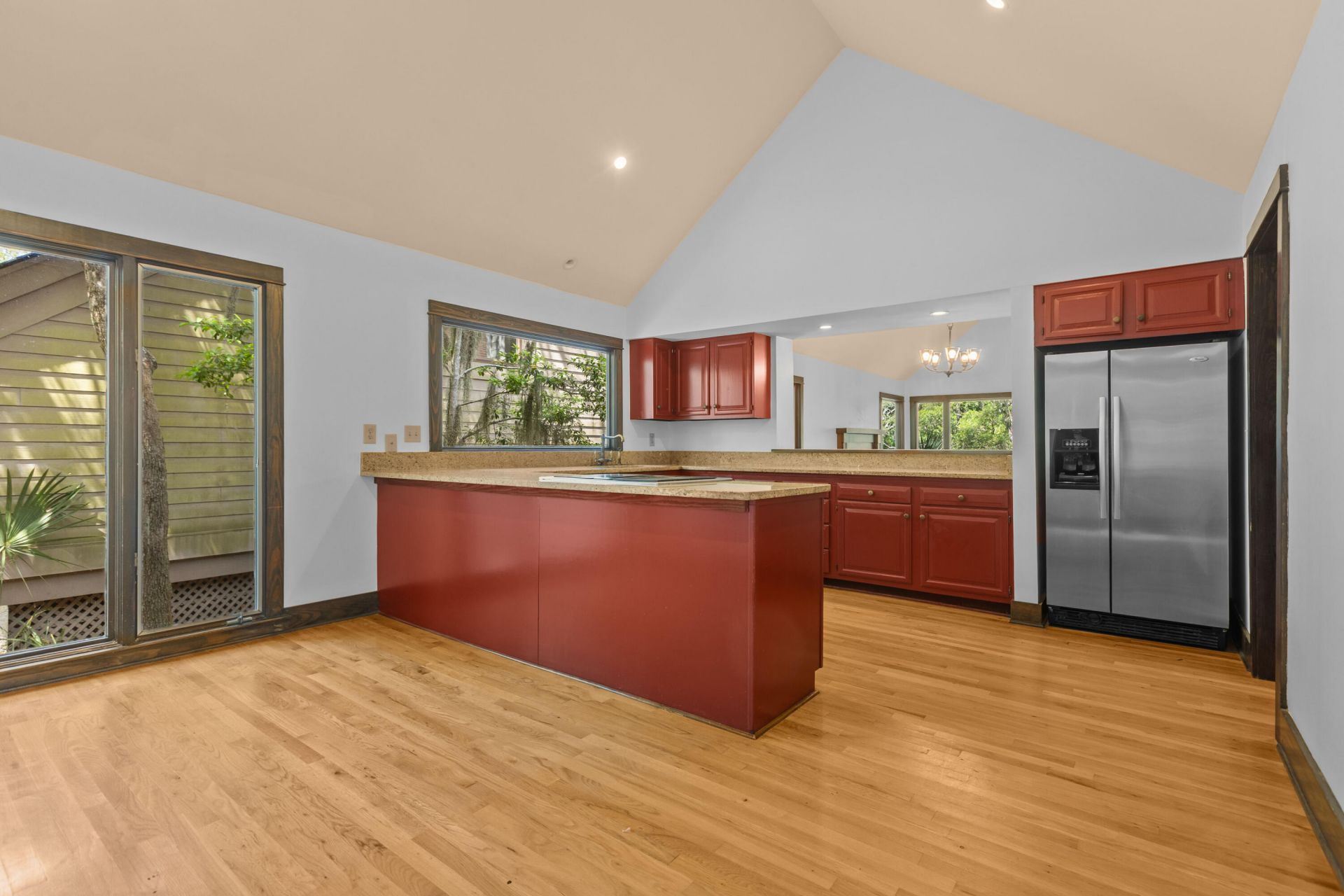 1008 Embassy Row Way Photo 19