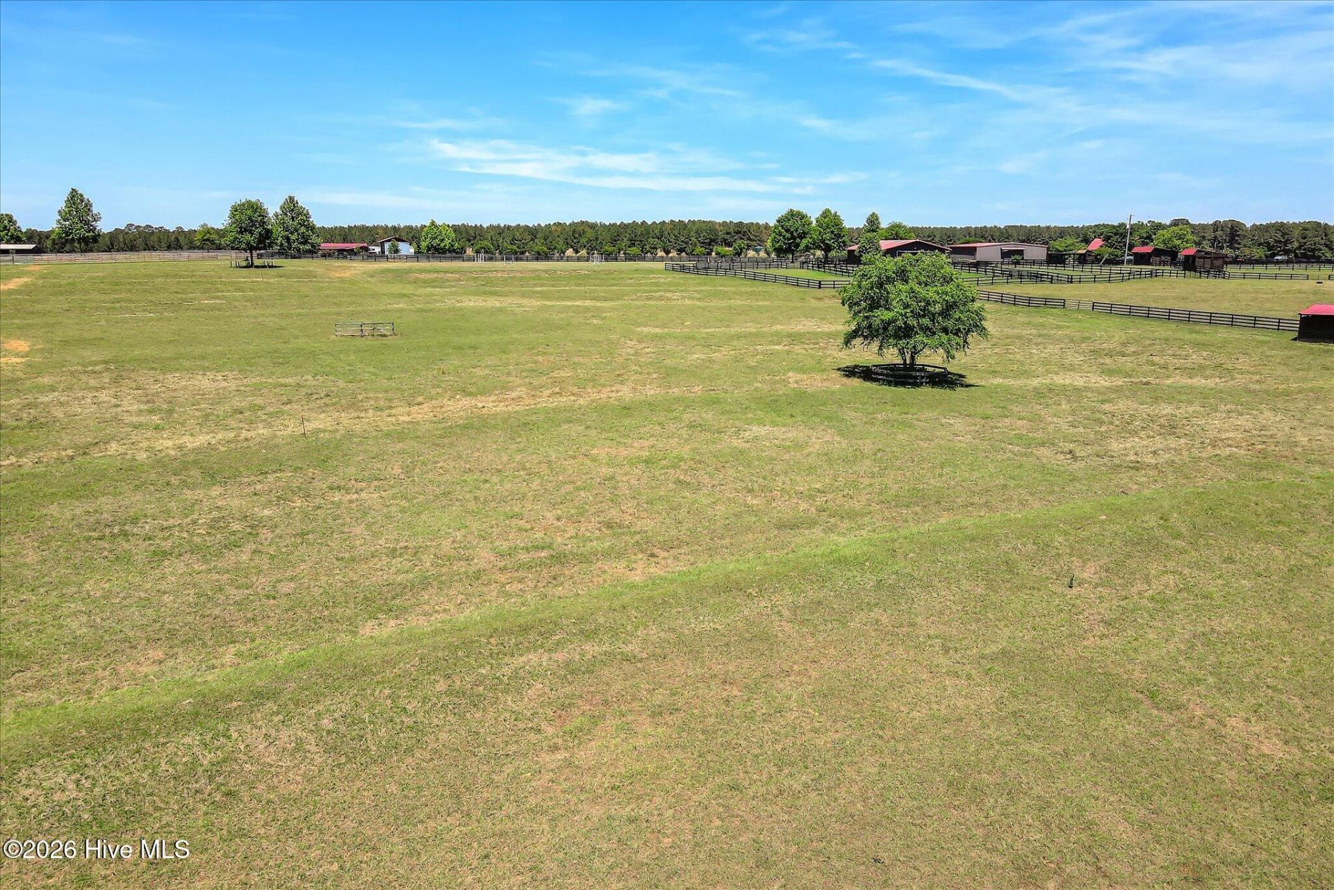 929 Airport Road Photo 17