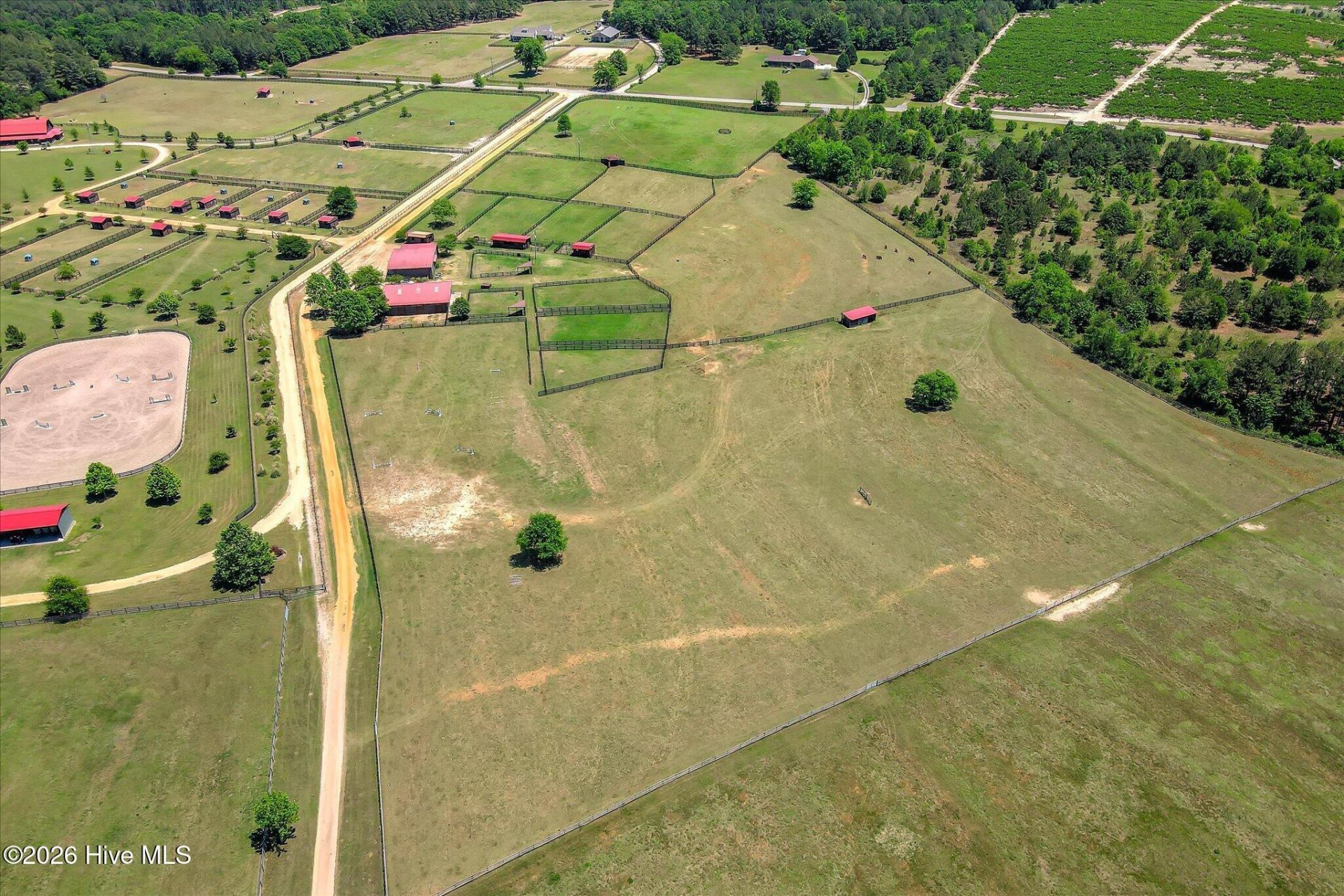 929 Airport Road Photo 19
