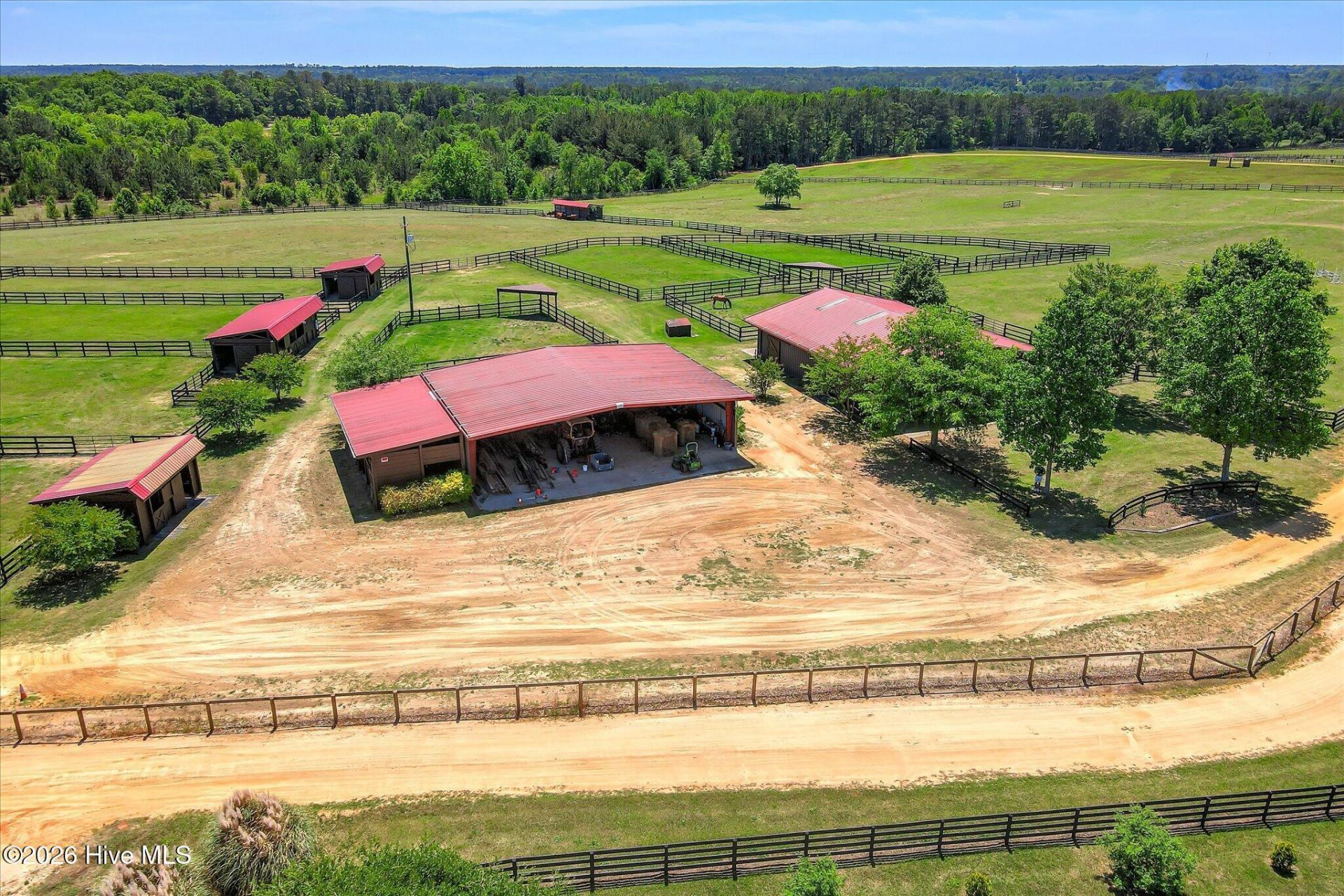 929 Airport Road Photo 30