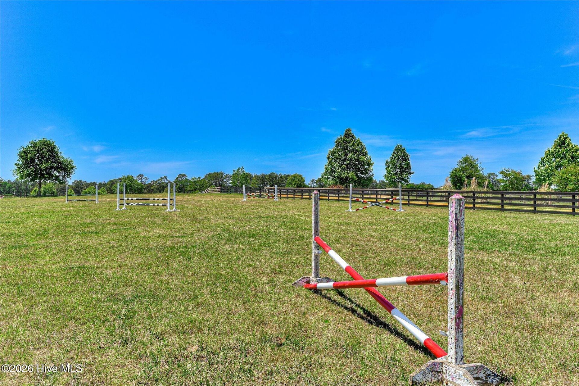 929 Airport Road Photo 54