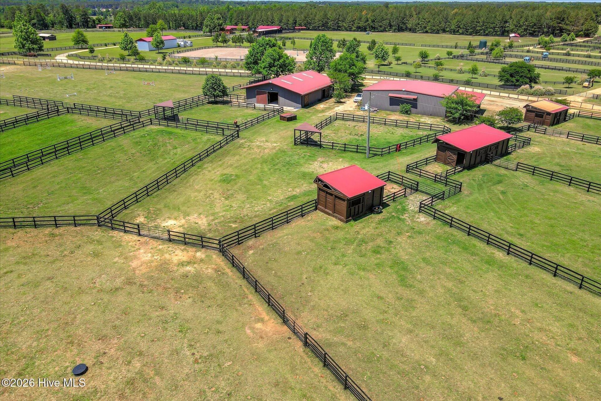 929 Airport Road Photo 8