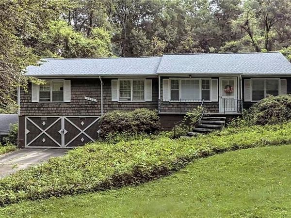 1052 Country Lane NE, Atlanta, GA 30324